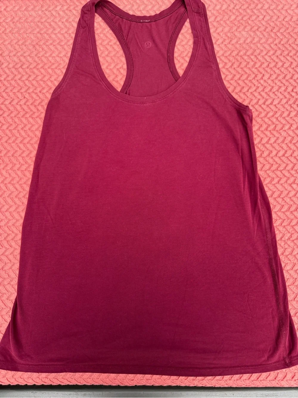 Lululemon lot of 5 tank tops size 6 all are in mint condition
